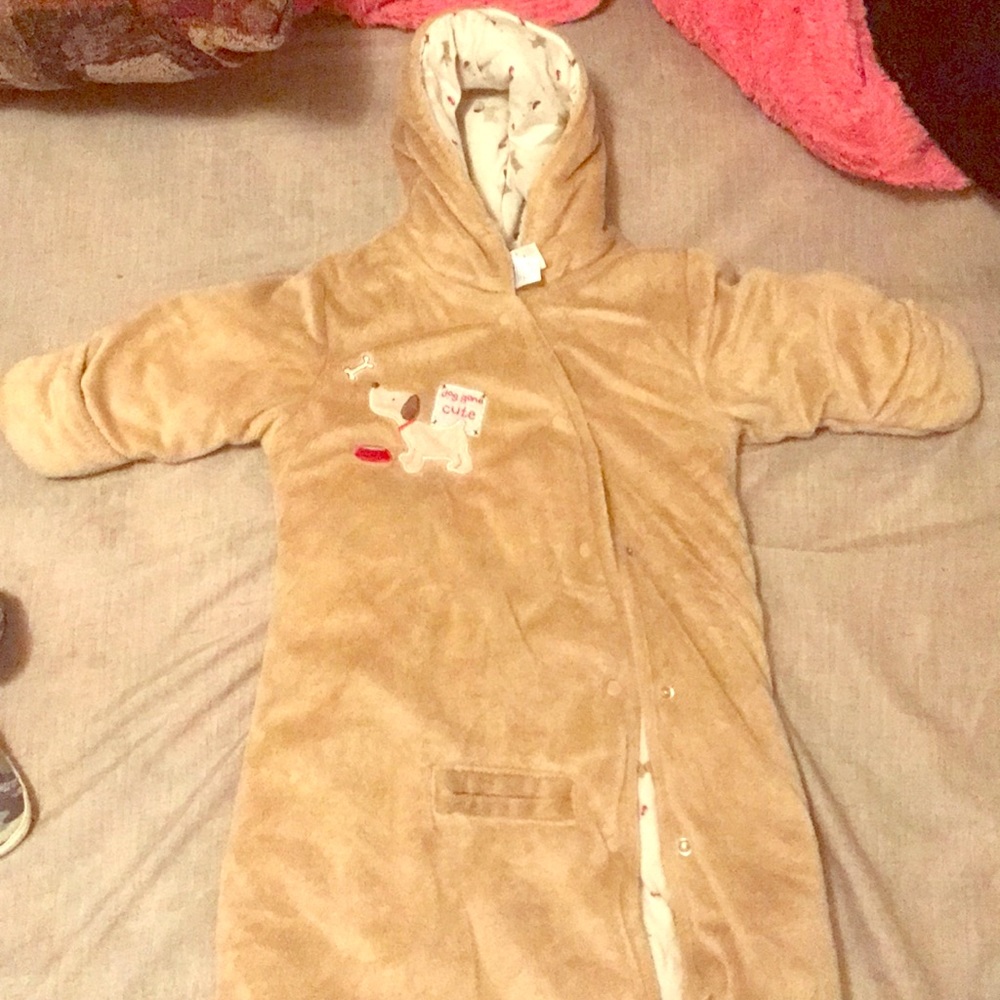 Baby cozy up one piece 🙂 6-9 mon